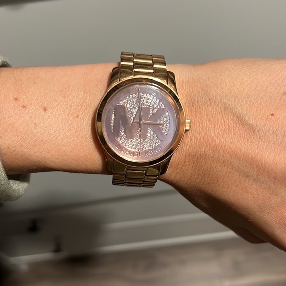 Rose gold micheal kors watch main image 3